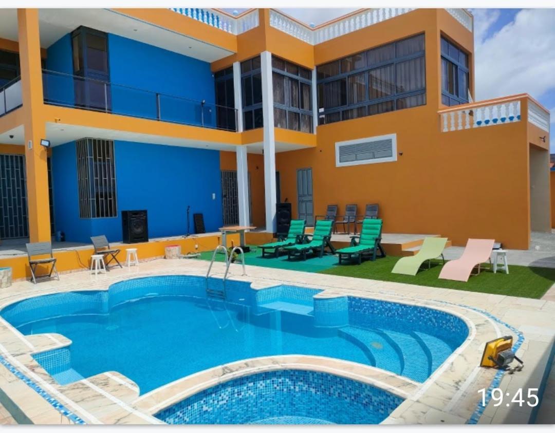 Hotel Residencial Oliveira Porto Novo Zewnętrze zdjęcie